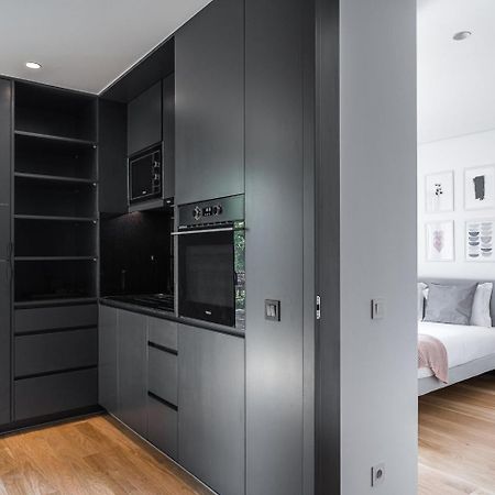 Апартаменты Guestready - Poet'S Modern Retreat Порту Экстерьер фото